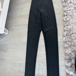 Sleek Black High-Waisted Leggings